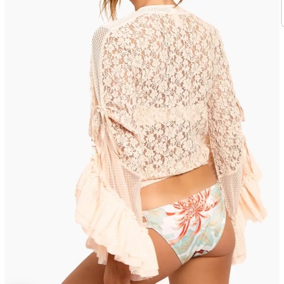 {HAH} Kim on Hoe Top - Picture 4 of 7